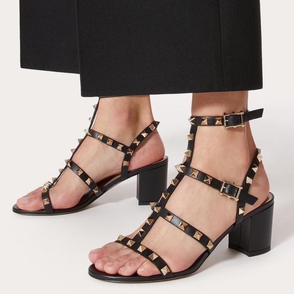 VALENTINO ROCKSTUD CALFSKIN ANKLE STRAP SANDAL 60MM
 size 38 1/2 (8) - Picture 3 of 16